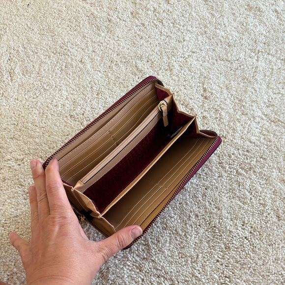 Kate Spade Neda Wallet- berry - Picture 3 of 3